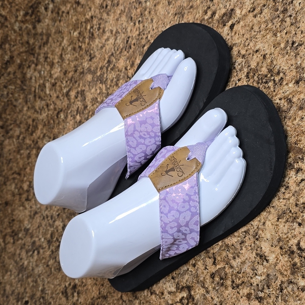 Corky's Ahoy Leopard Print Flip Flop Lavender Siz… - image 1